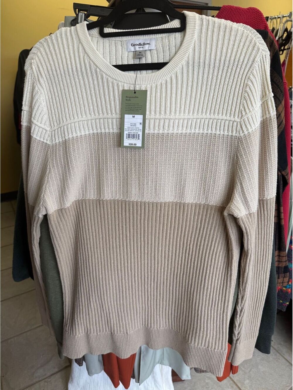 $28 NWT Goodfellow men’s color block sweater